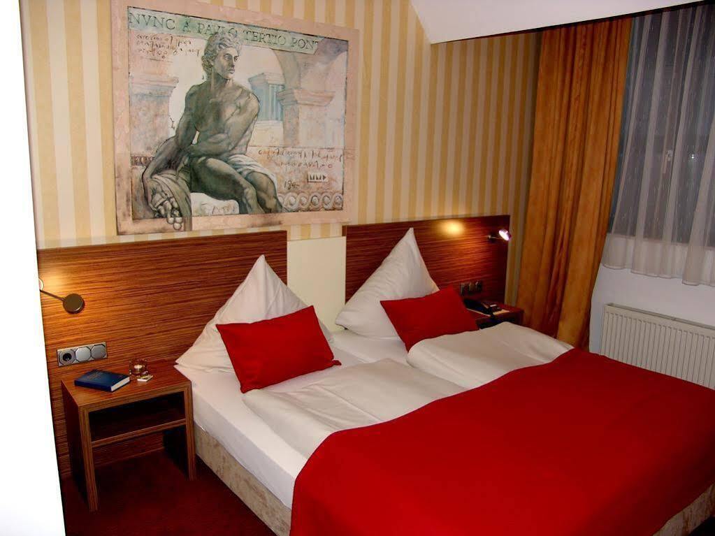 Wallerfangen Hotel Scheidberg מראה חיצוני תמונה